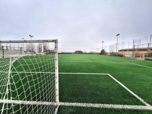 El campo Jos&eacute; Antonio Gallardo ya se encuentra disponible para su uso tras la finalizaci&oacute;n de las actuaciones de renovaci&oacute;n del c&eacute;sped artificial
