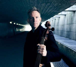 Violonchelista Johannes Moser regresa a Espa&ntilde;a a la Euskadiko Orkestra