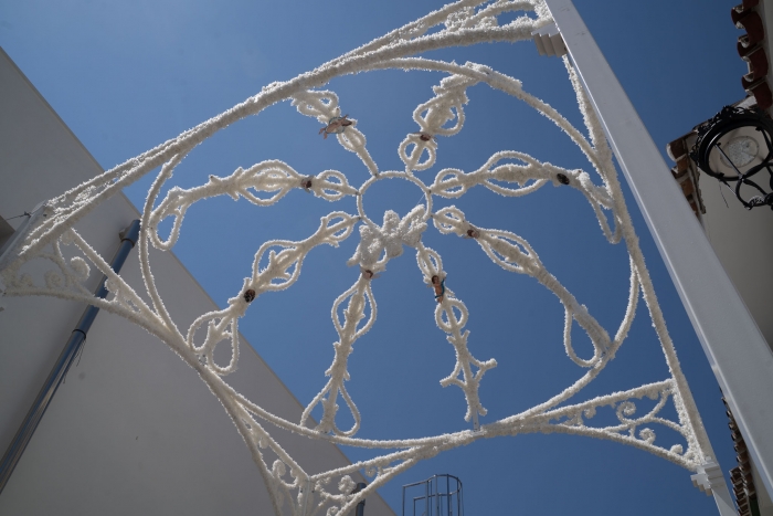 La Virgen de la Cruz estrenará una nueva cúpula decorativa en su recorrido procesional