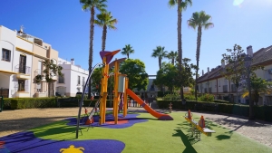 El plan municipal de renovaci&oacute;n de los parques infantiles alcanza el 60 por ciento de su ejecuci&oacute;n