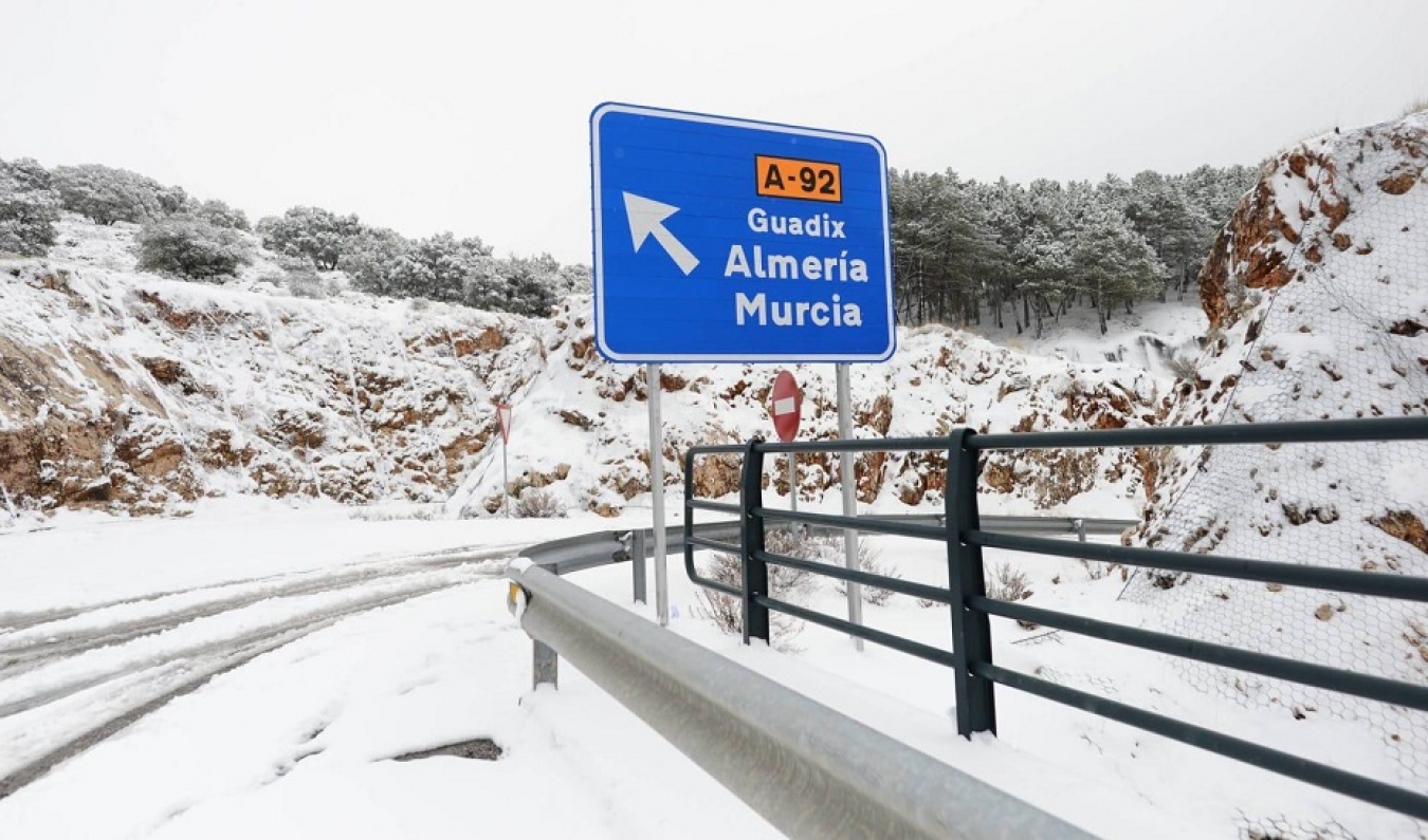 AEMET activa el aviso naranja por nevadas en Granada y Ja&eacute;n