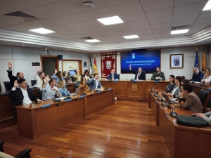 Benalm&aacute;dena aprueba un suplemento de cr&eacute;dito de 18,7 millones para ampliar la inversi&oacute;n en patrimonio, nuevos aparcamientos y ayudas sociales