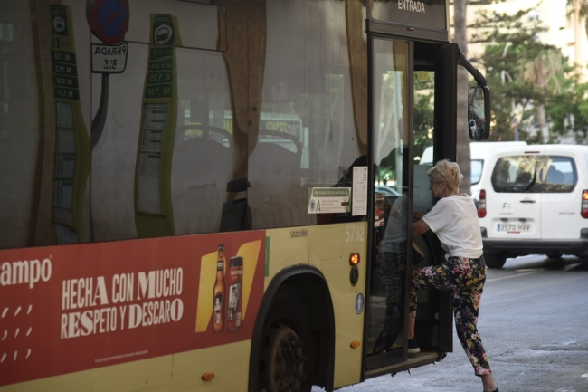 Los usuarios de las líneas urbanas de autobuses de Torremolinos ya pueden consultar en una app el tiempo de paso por parada