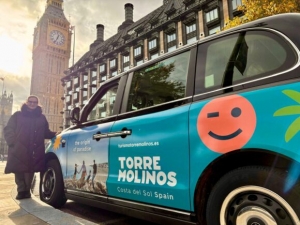Torremolinos viaja a Londres en taxi
