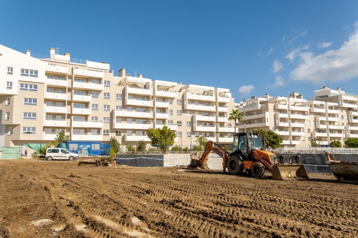 Marbella inicia la obra del complejo deportivo de Nueva Andaluc&iacute;a, que en su primera fase incluye una pista de atletismo homologada y un campo de f&uacute;tbol 11