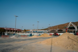 Torremolinos inicia la construcci&oacute;n de una cubierta para la pista exterior de patinaje que se espera finalice en dos meses
