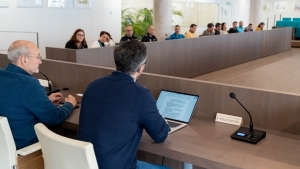 Estepona pone en marcha los talleres preventivos contra el absentismo escolar y eval&uacute;a su desarrollo en la Comisi&oacute;n Municipal de Absentismo