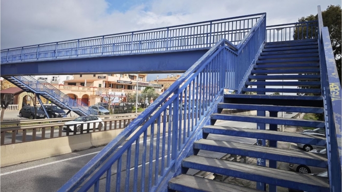 El Ayuntamiento solicita al Gobierno la autorizaci&oacute;n para hacer m&aacute;s accesible el paso peatonal que conecta El Para&iacute;so con Benamara