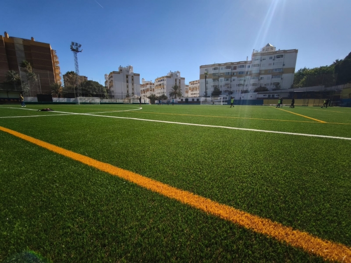 El estadio Francisco Alarc&oacute;n &ldquo;Isco&rdquo; estrena nuevo c&eacute;sped artificial y todas las mejoras implementadas de cara al inicio de la temporada