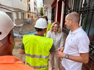 Fuengirola renueva las infraestructuras h&iacute;dricas soterradas de la calle Reyes Cat&oacute;licos