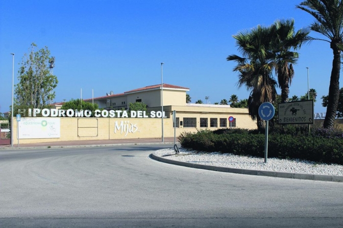 Mijas acuerda disolver la sociedad que administraba el hip&oacute;dromo y asume &iacute;ntegramente su titularidad y gesti&oacute;n