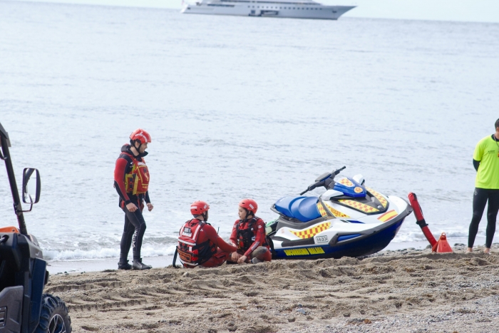 El servicio de Socorrismo y Vigilancia de Playas realiza cerca de 700 actuaciones en la primera quincena de junio, más del 35 por ciento motivadas por infracciones de la ordenanza