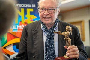 Krzysztof Zanussi, Premio Internacional FICCAB 2025: "Este galard&oacute;n me ayuda a mantener la fe en el sentido de la vida"